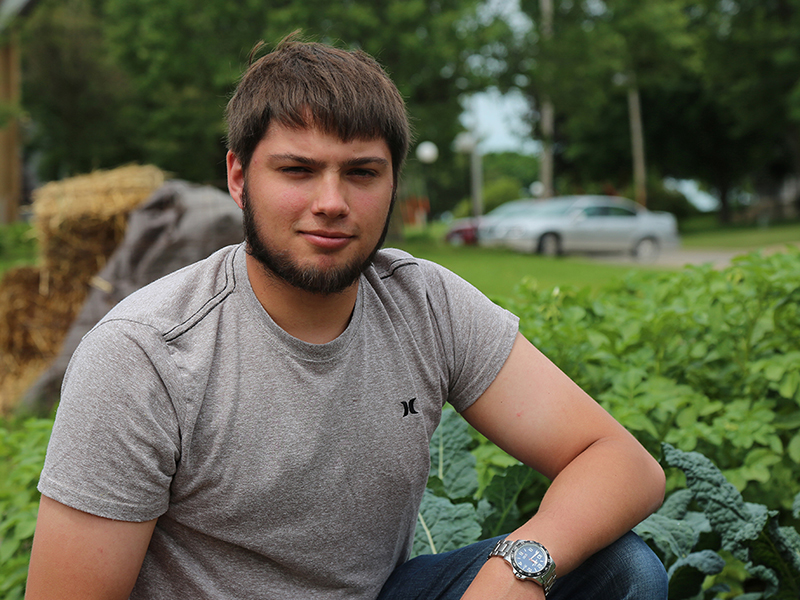 Collin Strickland ’17, environmental studies and biology major, was one of 23 student researchers on campus this summer. He analyzed Central’s food sources, using sustainability criteria and connecting with local vendors to improve food usage on campus.  