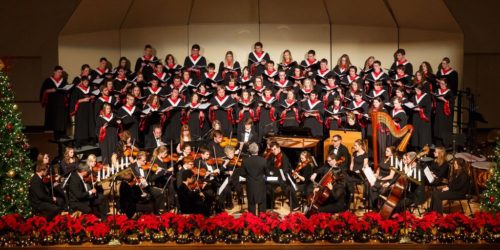 The A Cappella Choir celebrates one of Central’s favorite traditions with Christmas Candlelight Concerts in Des Moines and Pella.