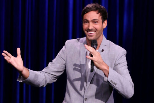 Jeff Dye presents a show at Central College Feb. 4. The event begins at 8 p.m. in Douwstra Auditorium and will be opened by Mitch Burrows.