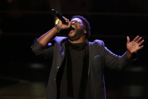 Chris Weaver '10 performing on NBC's "The Voice."