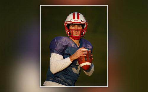 Central College quarterback Blaine Hawkins '21