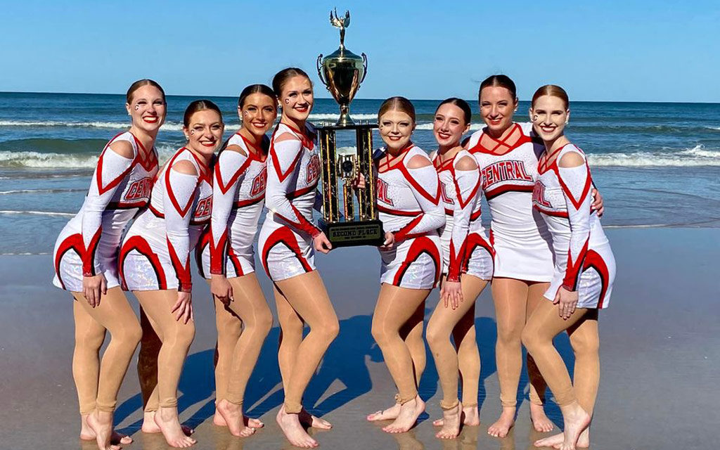 Central Dance Team Finishes Second at Nationals