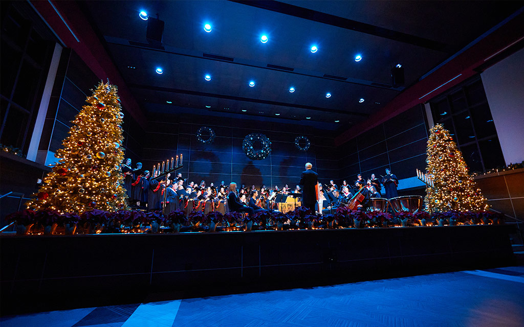 Central College Music Ensembles, Christmas Candlelight Concerts Set