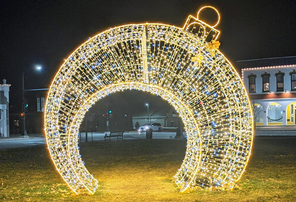 Ornament arch