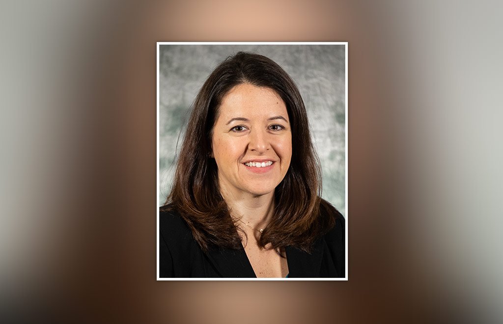 Lisa Vander Wilt Shileny ’98 Named Hills Bank President