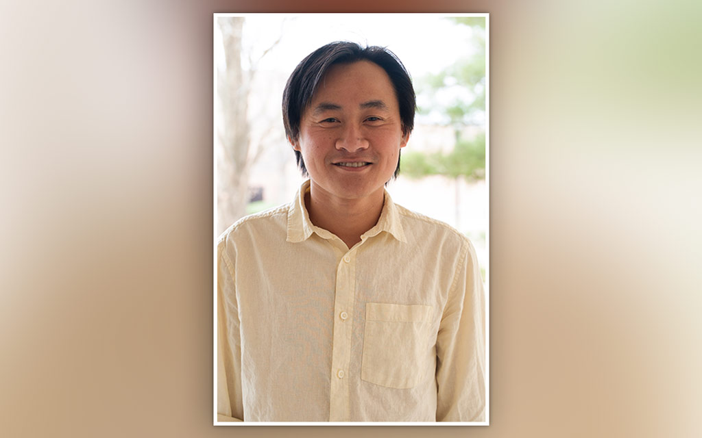 Central Professor Publishes about Business Cycles and Taxes