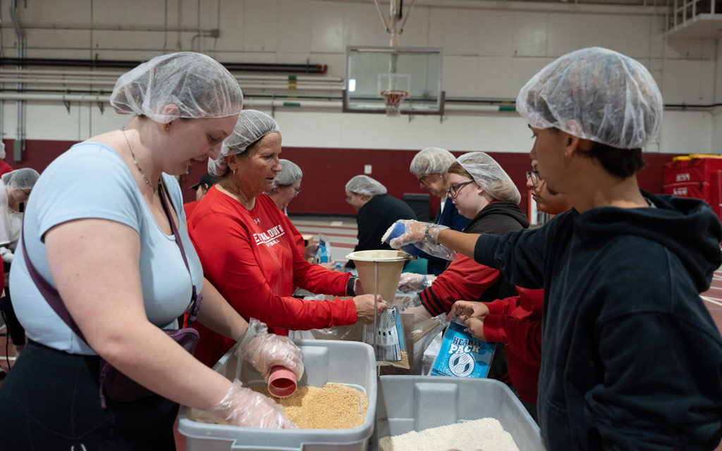 1853 Challenge Gives Lift to Hoo-Rah Day Festivities