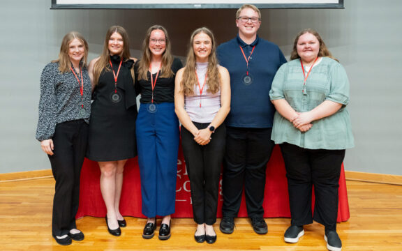 Central College Seniors Present Honors Projects and Research