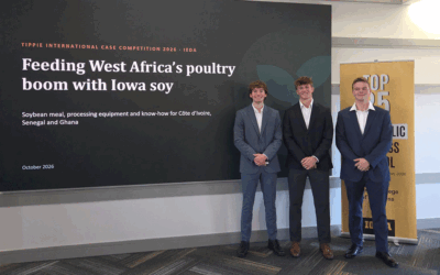 Central Students Win the University of Iowa Tippie International Case Competition